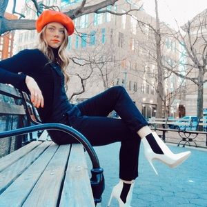 Meet your Posher, Emily